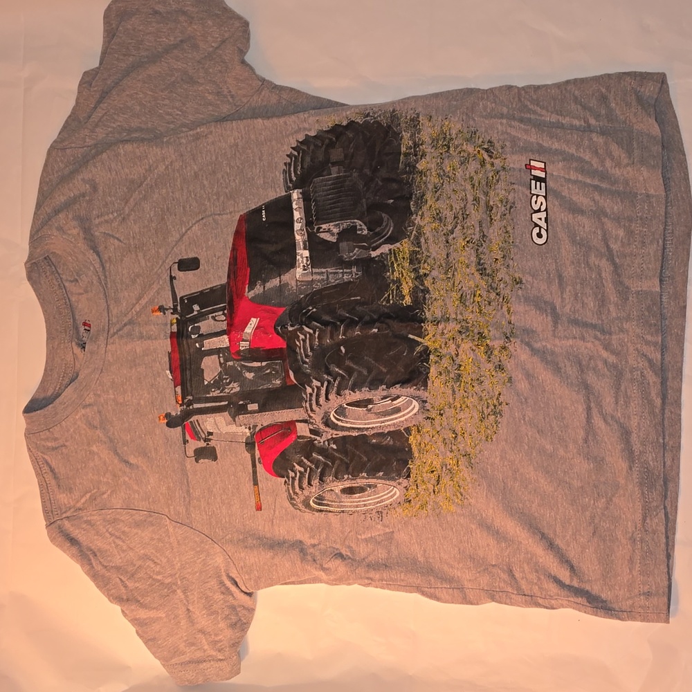 Case IH Boys Tractor Graphic Tshirt L